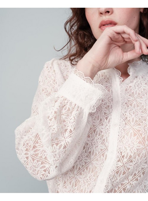 Blusa Grace &amp; Mila, de encaje en blanco. Nora