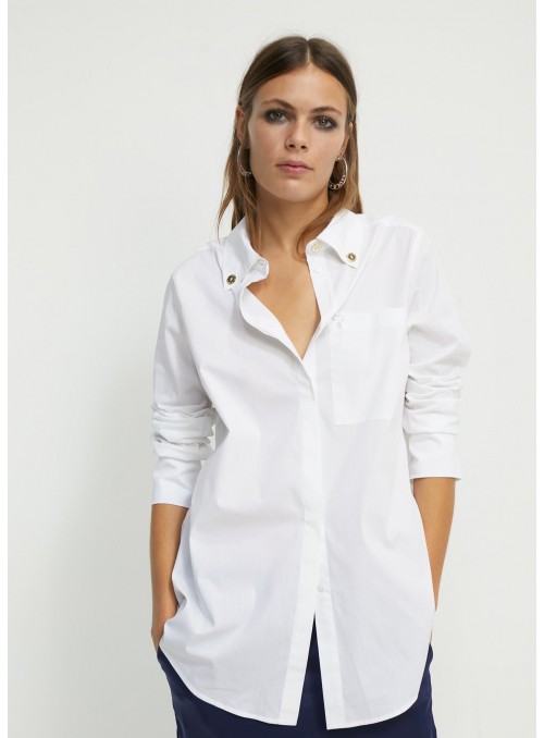 Blusa Lola Casademunt, de popelin en blanco. LF2415001