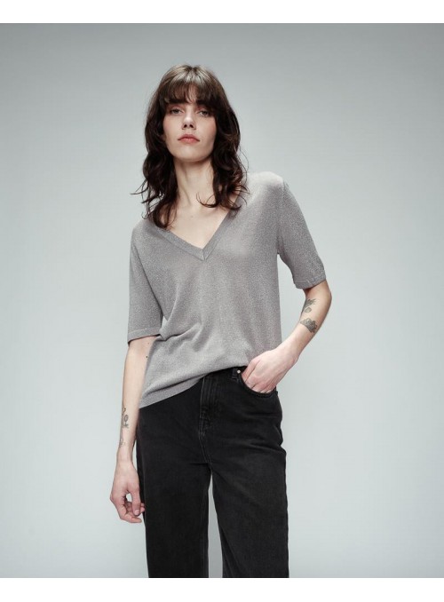 Camiseta Grace &amp; Mila, en gris con plata.Omalia