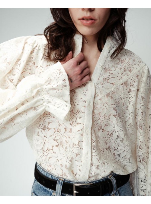 Blusa Grace &amp; Mila, de encaje en beige. Ornella