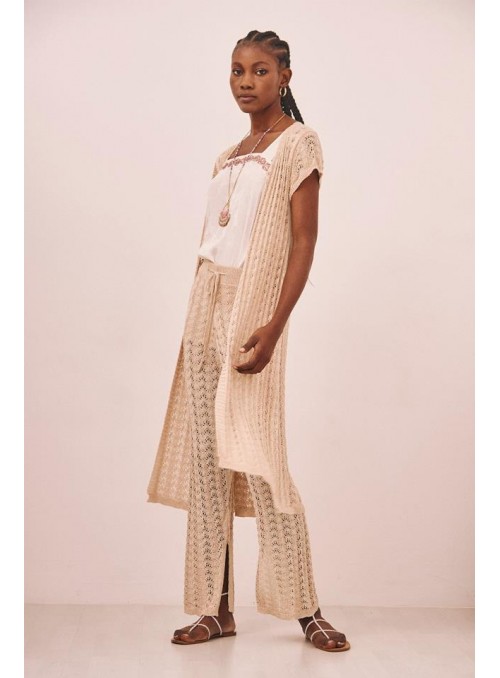 Pantalòn de Nekane, de perlè en beige. Bikaner