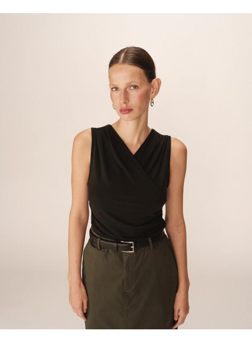 Top Grace &amp; Mila, de punto de seda en negro. Pure