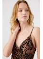 Mono Art Love, de viscosa estampada . Azeline