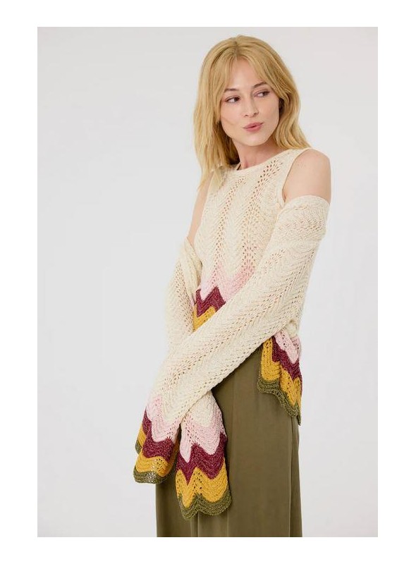Cardigan Art Love, de crochet en beige. Djena