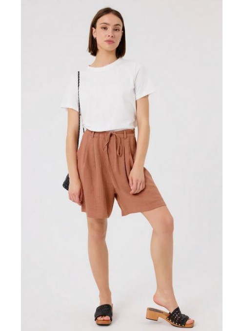 Short Art Love, de viscosa con un toque de lino.Hayat