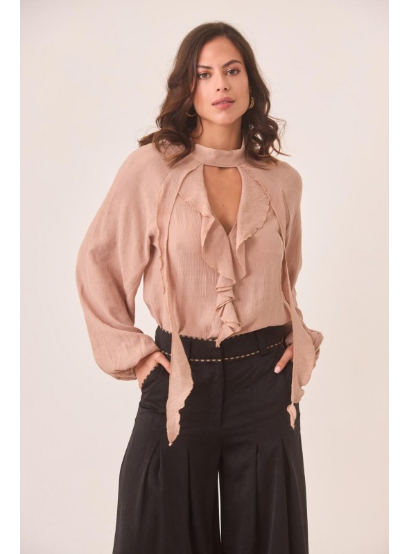 Blusa Nekane, de viscosa con volantes. Whimsi