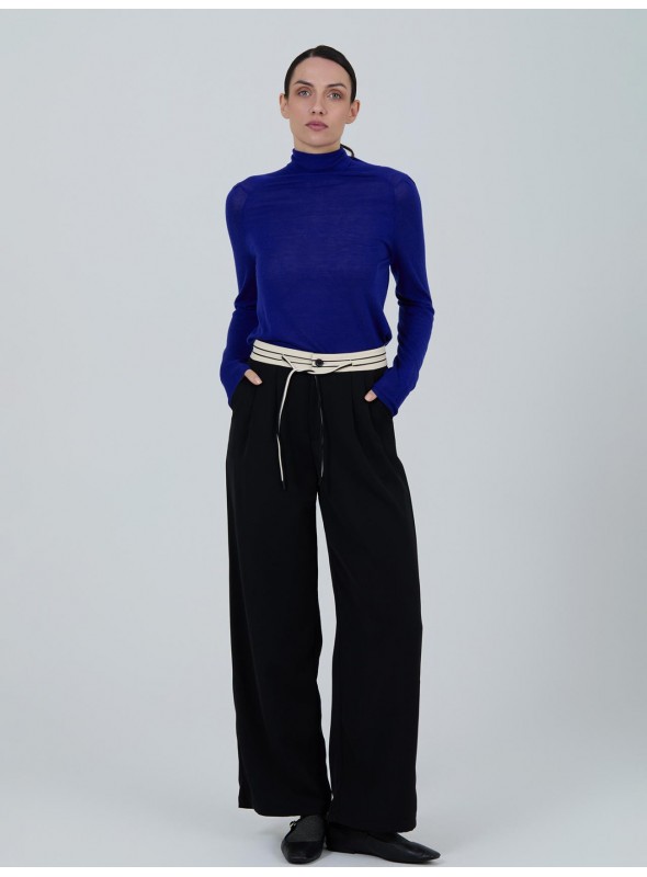 Pantalòn Skatie, tipo sastre. S109P01