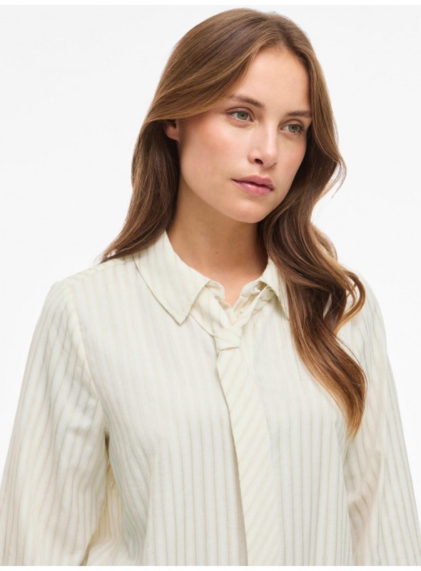 Blusa Vila, con corbata al tono.14114753 Vifija