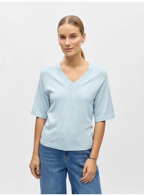 Sueter Vila, manga corta y escote en pico. 23045806 Objthess