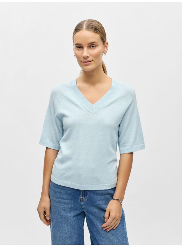 Sueter Vila, manga corta y escote en pico. 23045806 Objthess