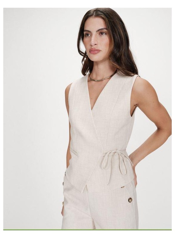 Chaleco Grace & Mila, cruzado en beige. Vilmont