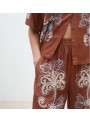 Pantalòn Suncoo, de viscosa estampada. Joan