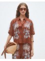 Blusa Suncoo, de viscosa estampada. Loelie