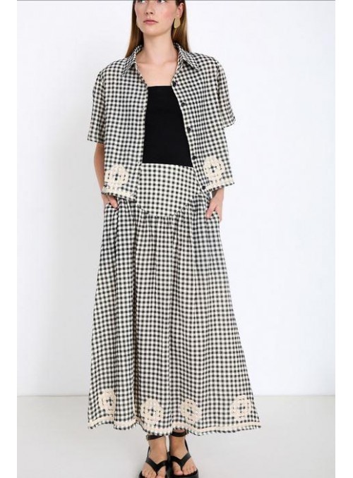 Falda Skatie, de vichy con bordados. S102f02