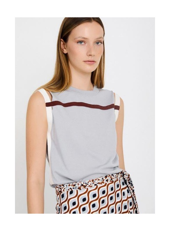 Top Skatie, de viscosa en gris. S118K01