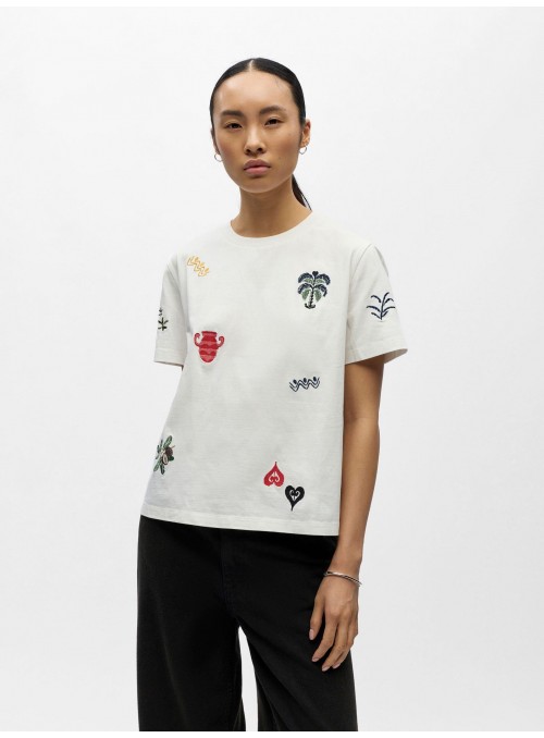 Camiseta Object, blanca con bordados. 23048765 Objlunai