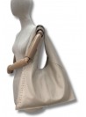 Bolso Martina K, de piel tipo saco. 6150