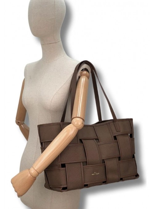 Bolso Martina K, trenzado en marròn. 7254