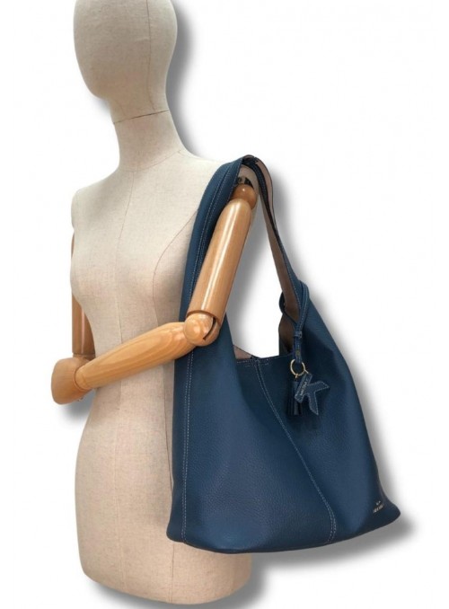 Bolso Martina K, con llavero al tono. 9823