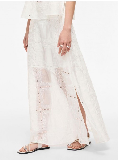 Falda Vila, blanca con bordados. 14114418 Rouluca