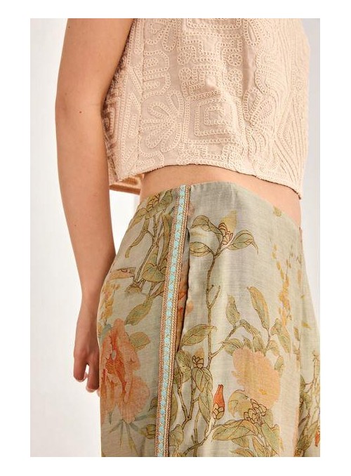 Pantalòn Nekane, de viscosa estampada. Calos