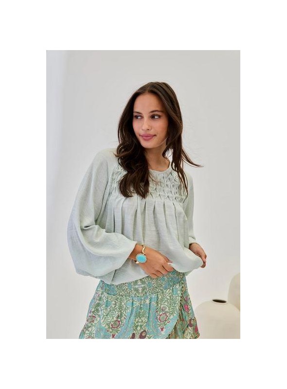 Blusa Nekane, en color menta. Seneca