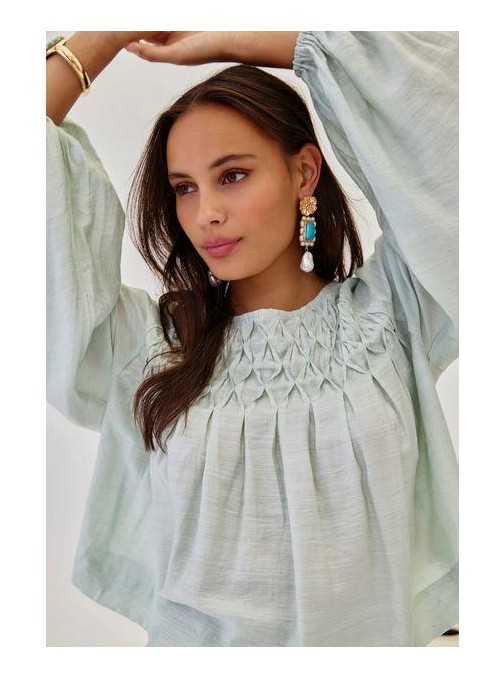 Blusa Nekane, en color menta. Seneca