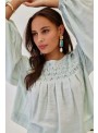 Blusa Nekane, en color menta. Seneca