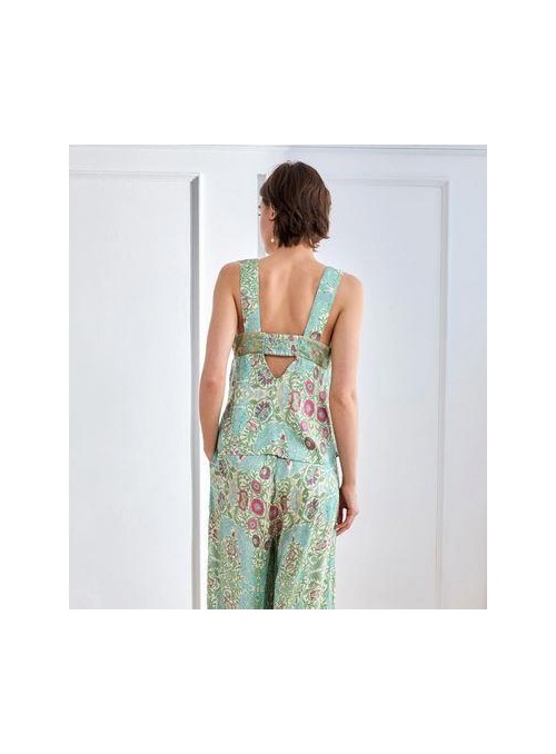 Top Nekane, estampado floral. Krini