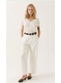 Pantalòn Art Love, con pinzas en blanco. Lineva