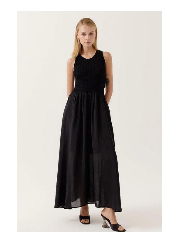 Vestido Art Love, de mix de tejidos. Aliris