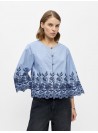 Blusa Object, de mil rayas con bordados. 23048742 Objvanna