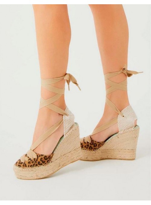 Alpargatas Star Love, de leopardo y altas. Meridia156