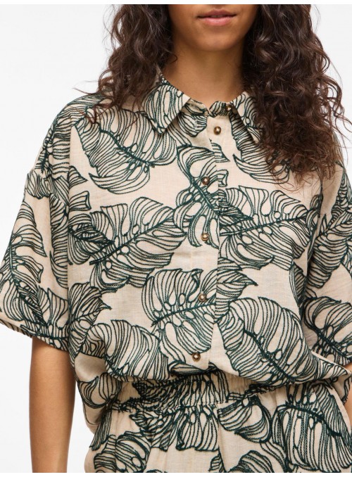 Camisa Vila, de tejido con bordados. 14113659 Viflura
