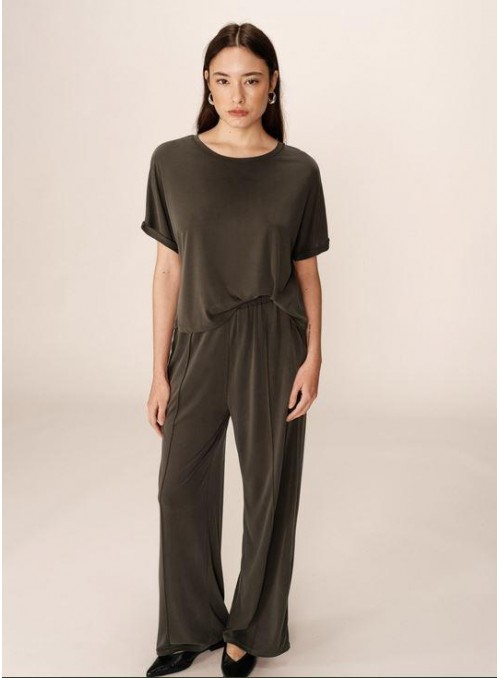 Camiseta Grace &amp; Mila, de modal en gris. Parma