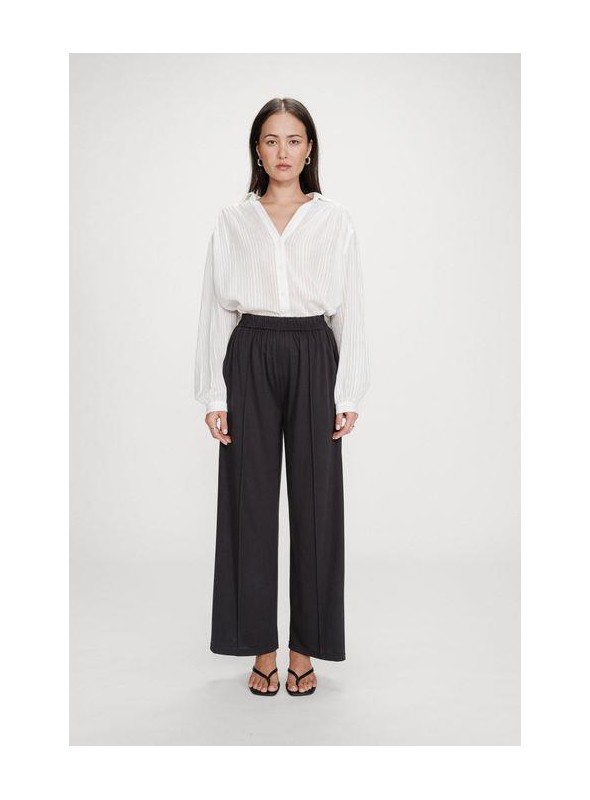 Pantalòn Gace & Mila, de modal en gris. Pax