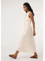 Vestido Dolores Promesas, con detalle en la espalda. 08803