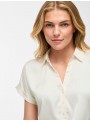Blusa Vila, de raso con cuello. 14107405 Vienna