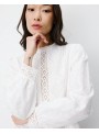 Blusa Grace & Mila, con aplique de encaje. Abigail