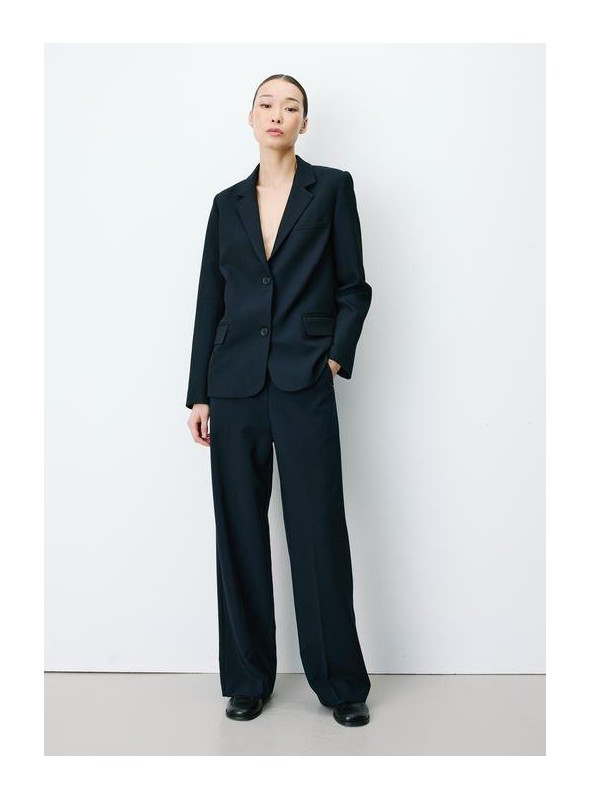 Blazer Grace & Mila, amplia en marino. Alarick