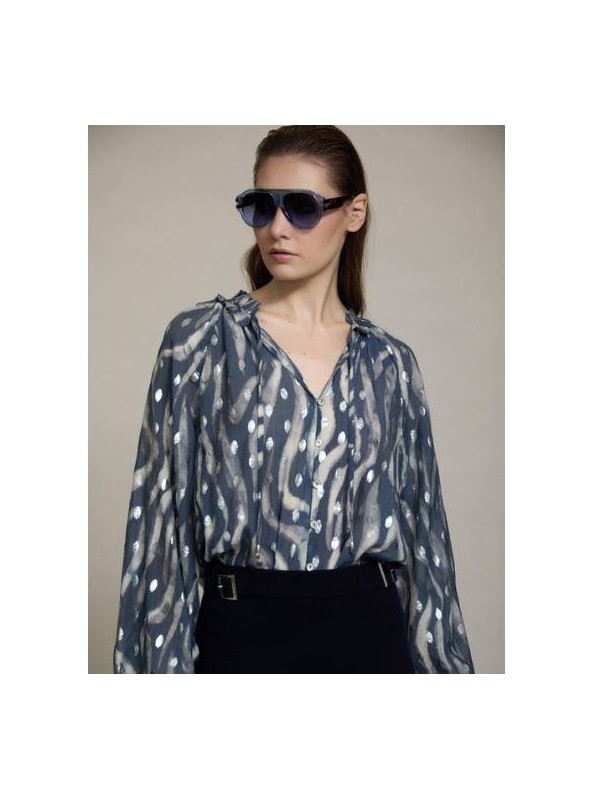 Blusa Skatie de gasa estampada. S95b09