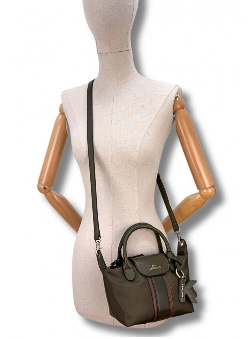 Bolso Martina K, de nylon con solapa. 261827