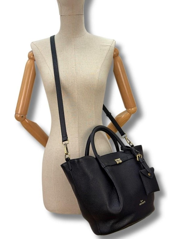 Bolso Martina K, de ecopiel en negro. 265625
