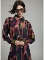 Blusa Skatie, estampada con puños de ecopiel. S05B157