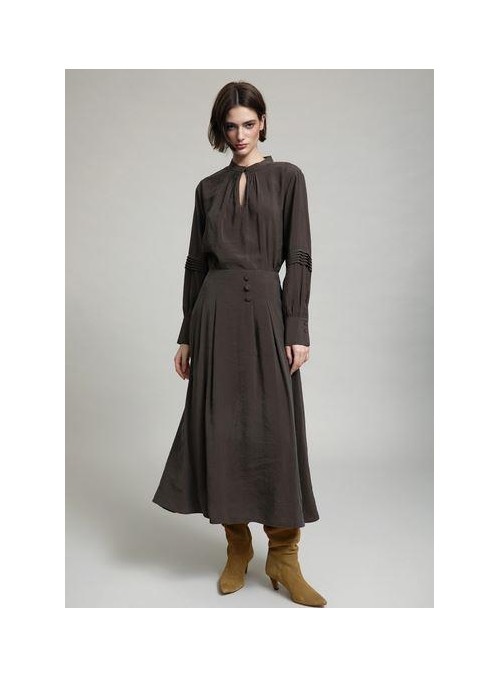 Blusa Skatie, de viscosa en marròn. S95B05