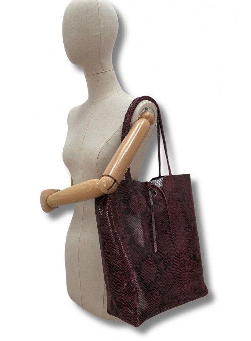 Bolso Martina K, de piel con print de pitón. 1130223