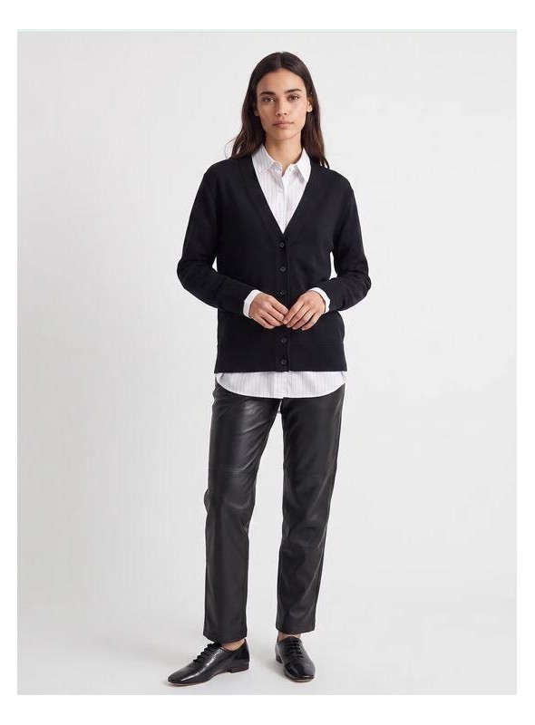 Cardigan Art Lovem de punto en negro. Evina