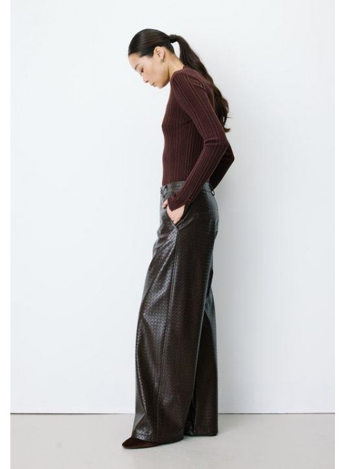 PAntalòn Grace &amp; Mila, de ecopiel efecto trenzado. Artius