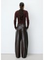 PAntalòn Grace & Mila, de ecopiel efecto trenzado. Artius